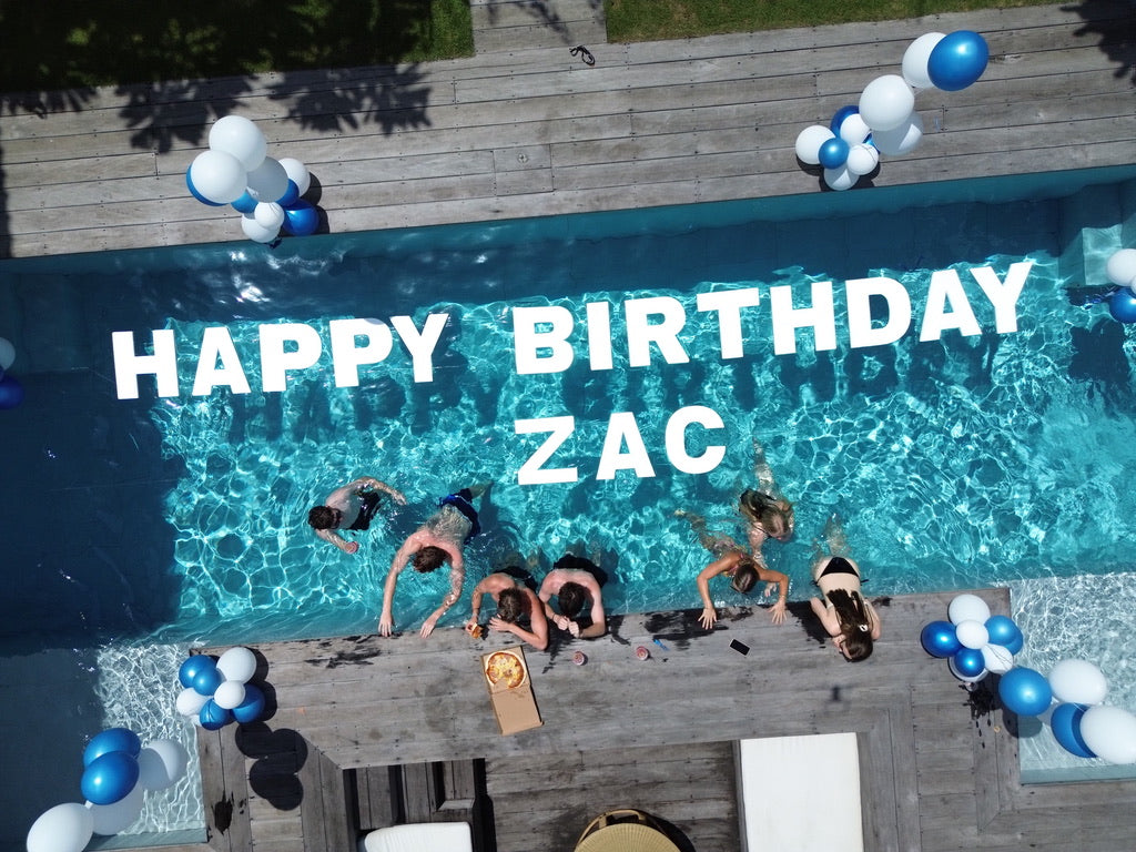 FLOATING POOL DISPLAY