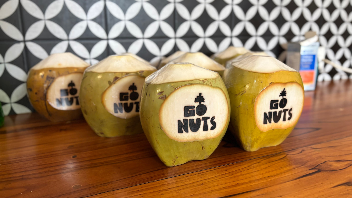 SIGNATURE GO NUTS COCONUTS